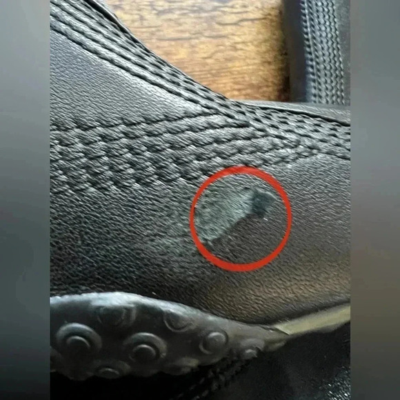 Cole Haan | womens Air Beau booties. Size: 5.5B - Picture 6 of 12